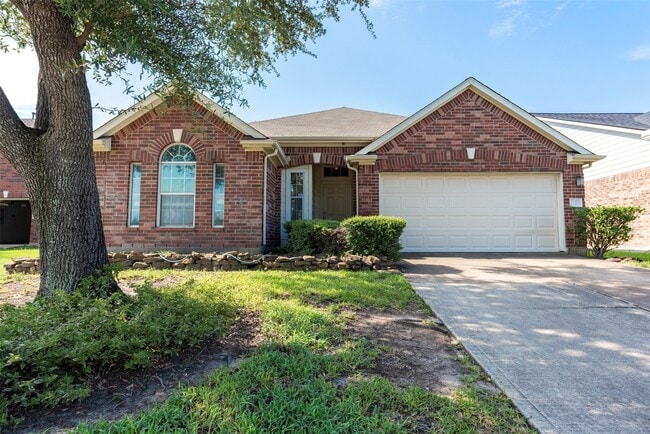 Building Photo - 6411 Silver Shade Dr