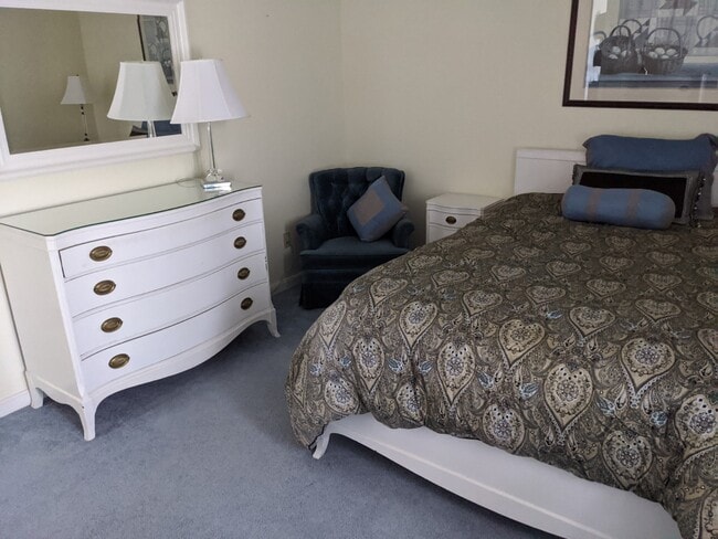 1 dormitorio - 49 Knollwood Rd