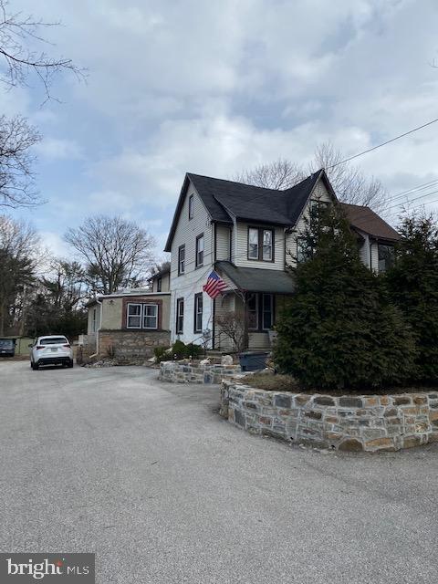 Building Photo - 333 Conshohocken State Rd