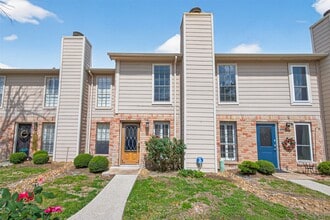 Building Photo - 6700 Richardson Rd