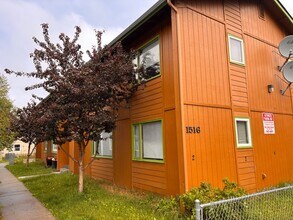 Building Photo - 1516 Latouche St