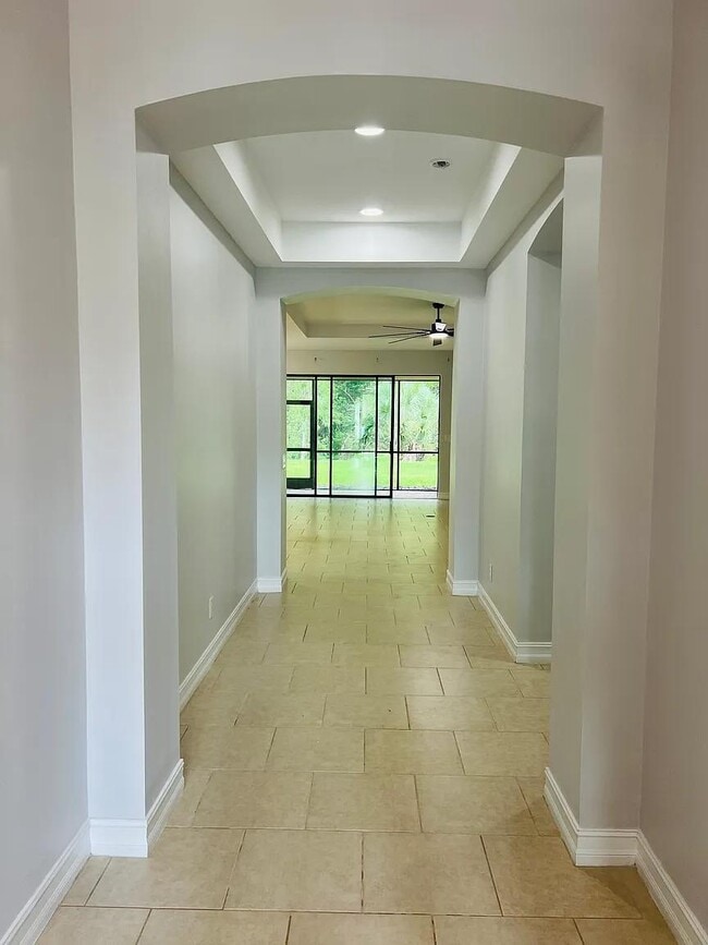 Building Photo - 14354 Tuscany Pointe Trl