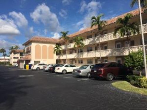 Foto principal - 400 NE 20th St