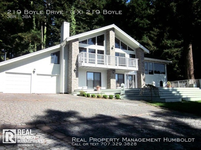 Building Photo - 219 Boyle Dr