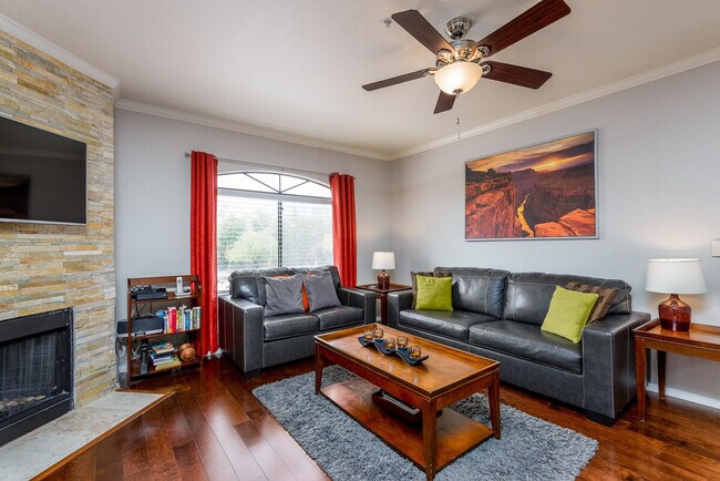 Building Photo - 15095 N Thompson Peak Pkwy