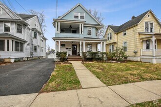 Building Photo - 33 Montclair Ave