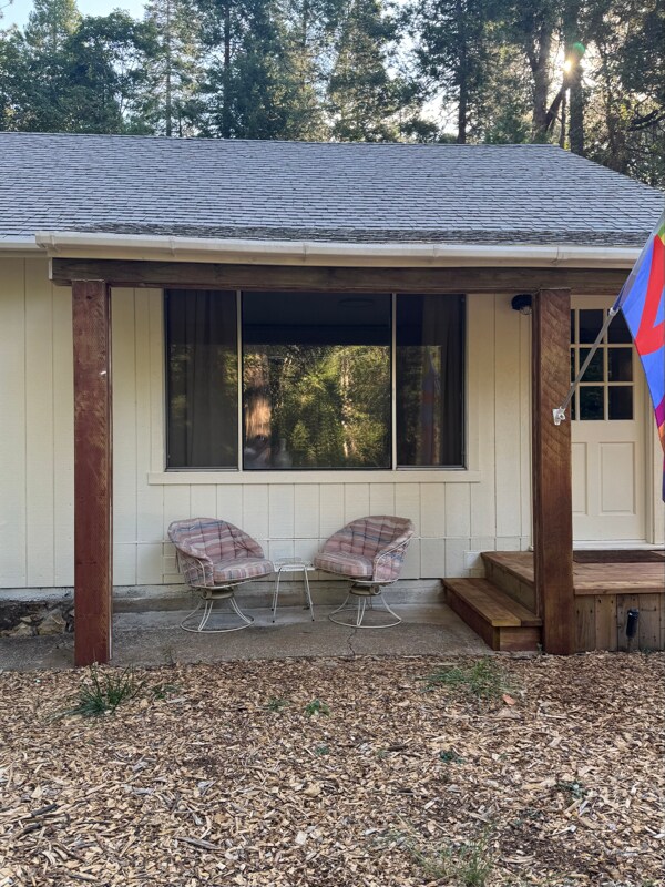 Foto del edificio - 2633 Crystal Springs Rd