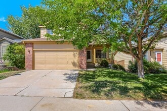 Building Photo - 9635 Moss Rose Cir