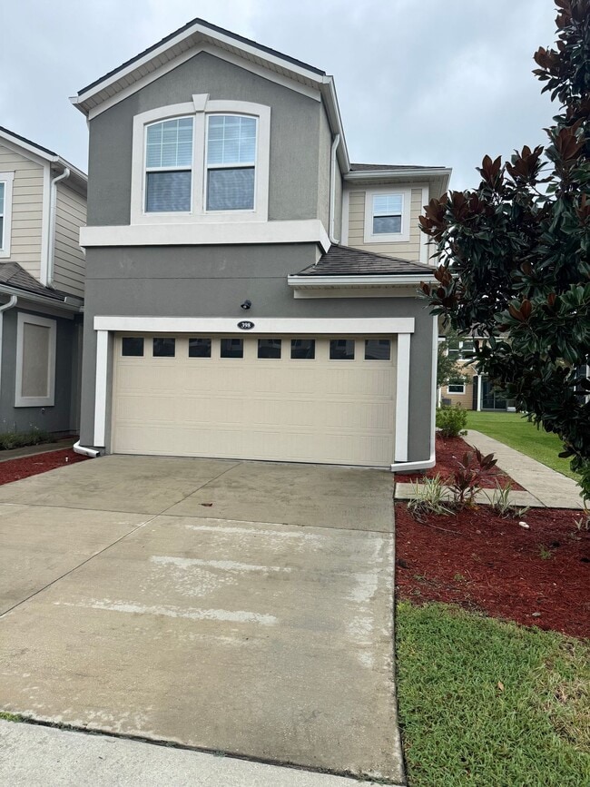 Building Photo - 398 Richmond Dr