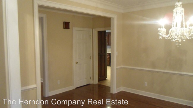 Building Photo - 4 br, 3.5 bath House - 106 Worthington Place