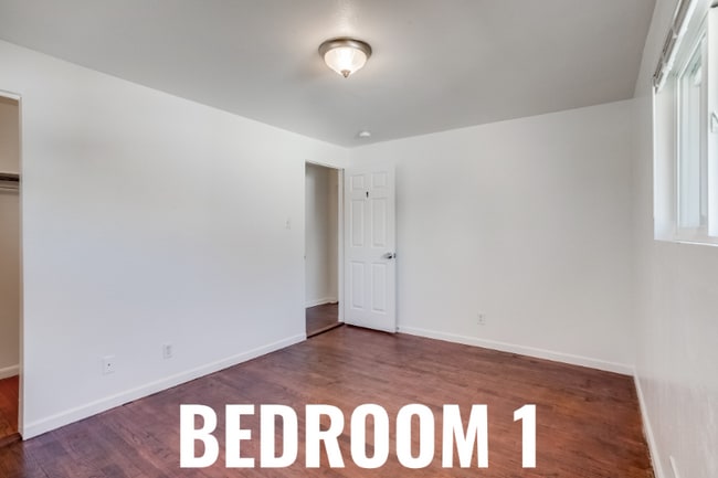 Building Photo - 7101 Wolff St