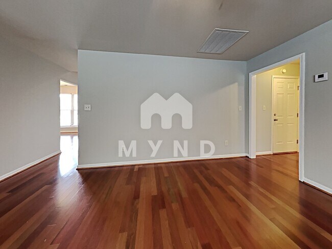 Building Photo - 3088 Rosewalk Dr