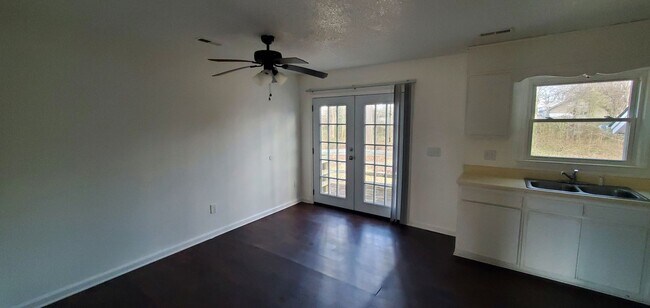 Foto del edificio - 1126 Easton Rd