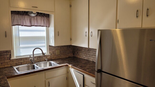 Upstairs Kitchen--Nice Cabinet Space - 3421 Penley Dr
