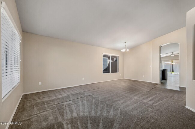 Foto del edificio - 5203 W Buffalo St