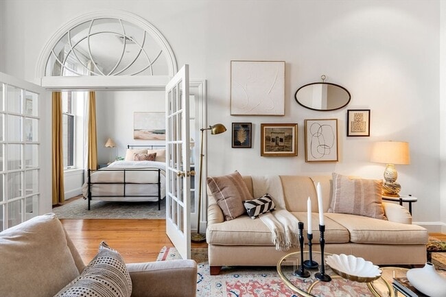 Foto del edificio - 120 Beacon St