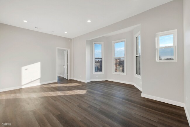 Foto del edificio - 1256 S Christiana Ave