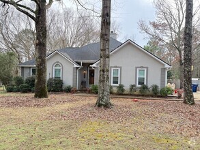 Building Photo - 190 Brickleberry Ridge