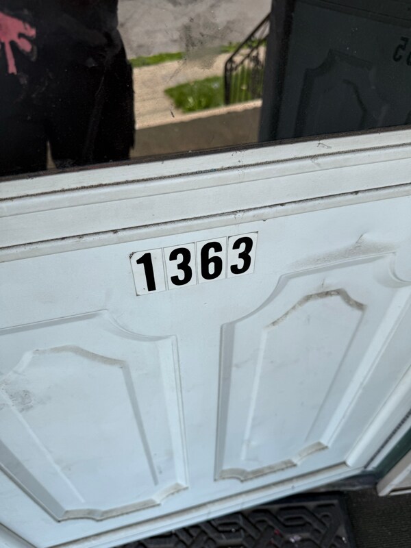 Primary Photo - 1363 Capouse Ave