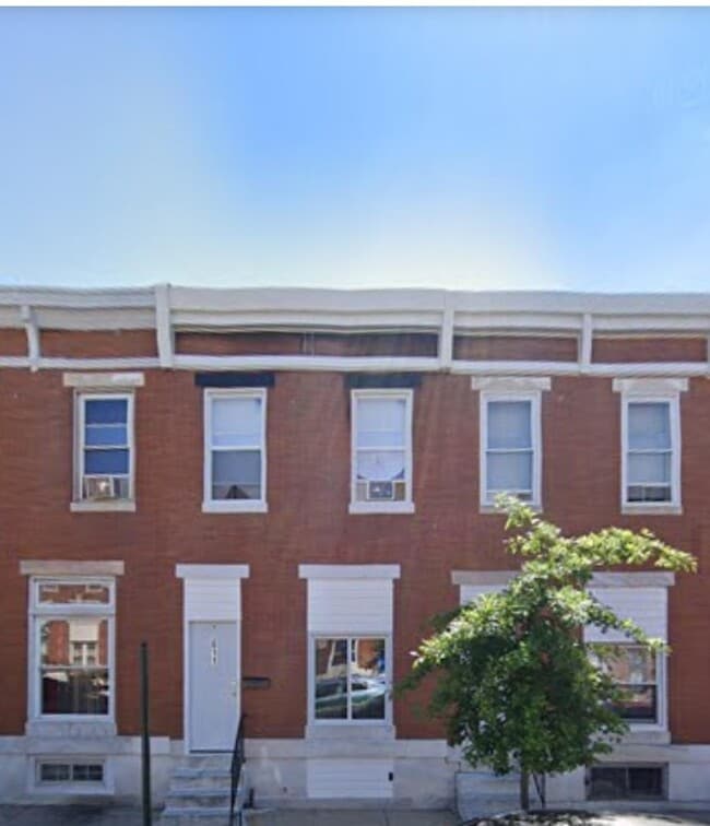 Photo - 611 N Potomac St Townhome