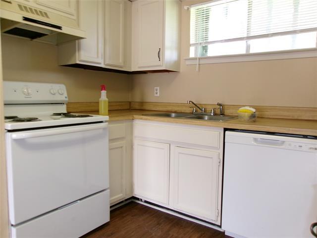 Building Photo - 24 E Mountain Creek Ct