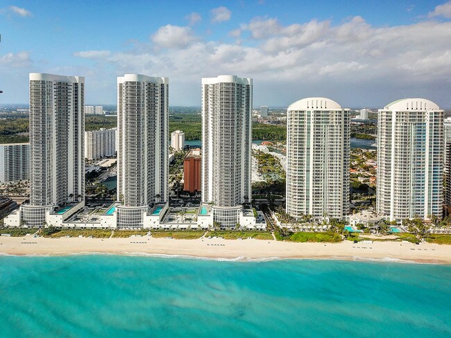 Building Photo - 16001  Collins Ave  4101