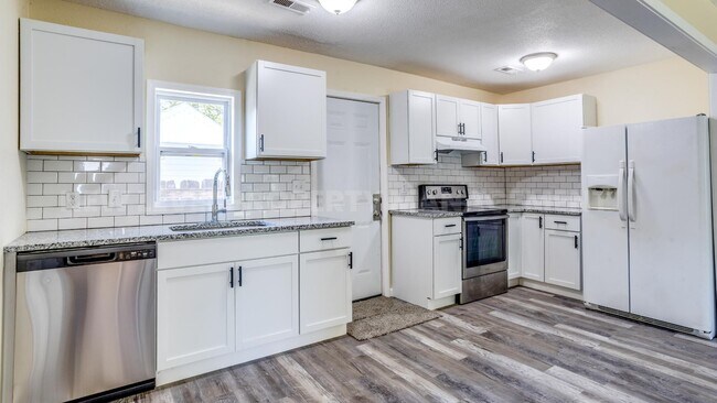 Foto del edificio - 725 S Greenwood Ave