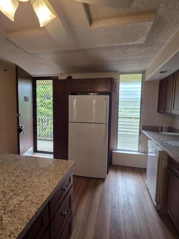 Building Photo - 95-273 Waikalani Dr, d706