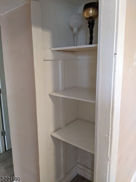 Foto del edificio - 1246 Waverly Pl