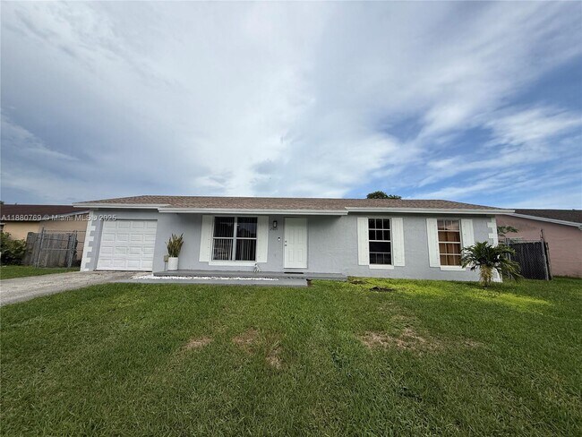 Building Photo - 25835 SW 123rd Ave