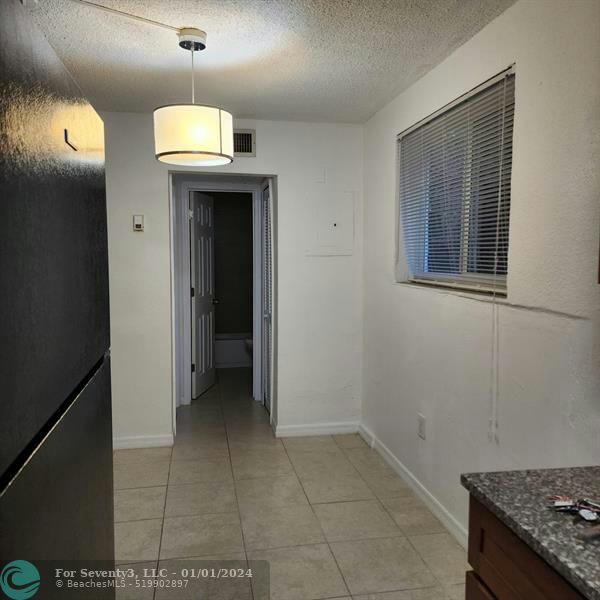 Foto del edificio - 5814 NE 4th Ct