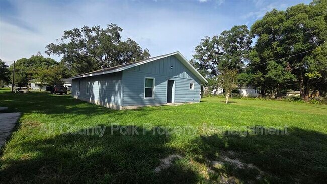 Foto del edificio - 1130 W Marjorie St
