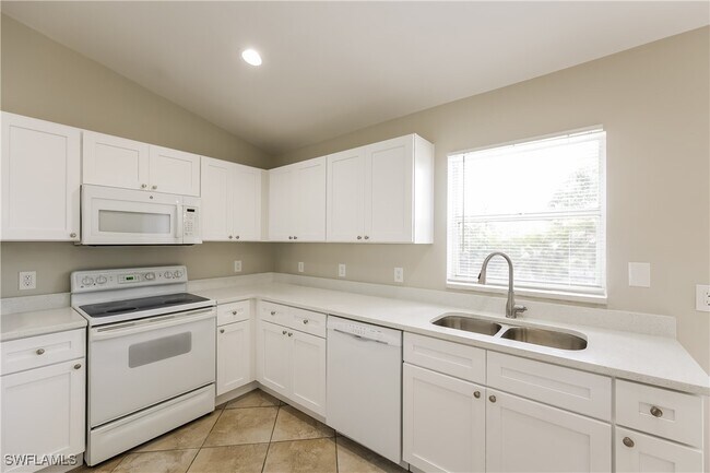 Building Photo - 4903 Beauty St