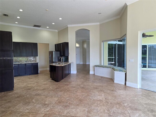 Foto del edificio - 10840 NW 6th St