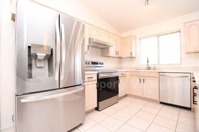 Foto del edificio - 503 N St Claire