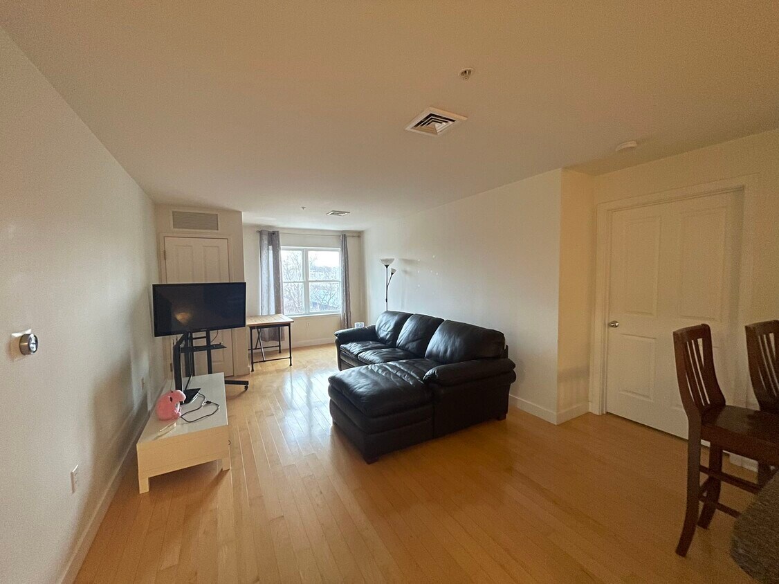 30 Franklin St Unit 312, Malden, MA 02148 Condo for Rent in Malden