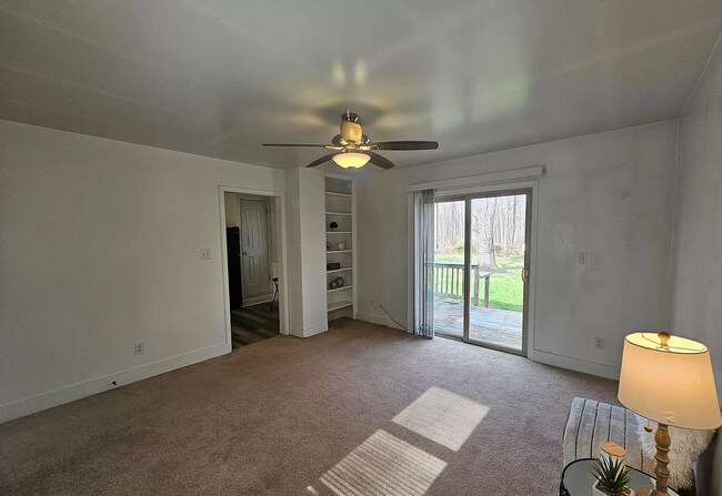 Foto del edificio - 12611 Spotswood Furnace Rd