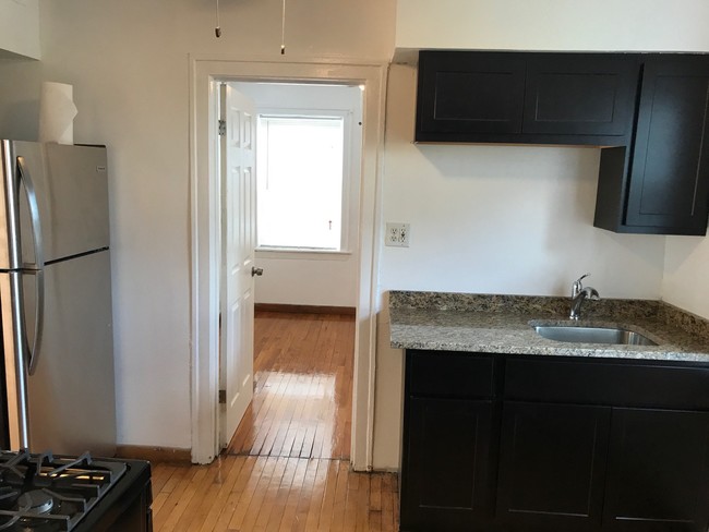 Building Photo - 3340 West Addison Street, Unit 2