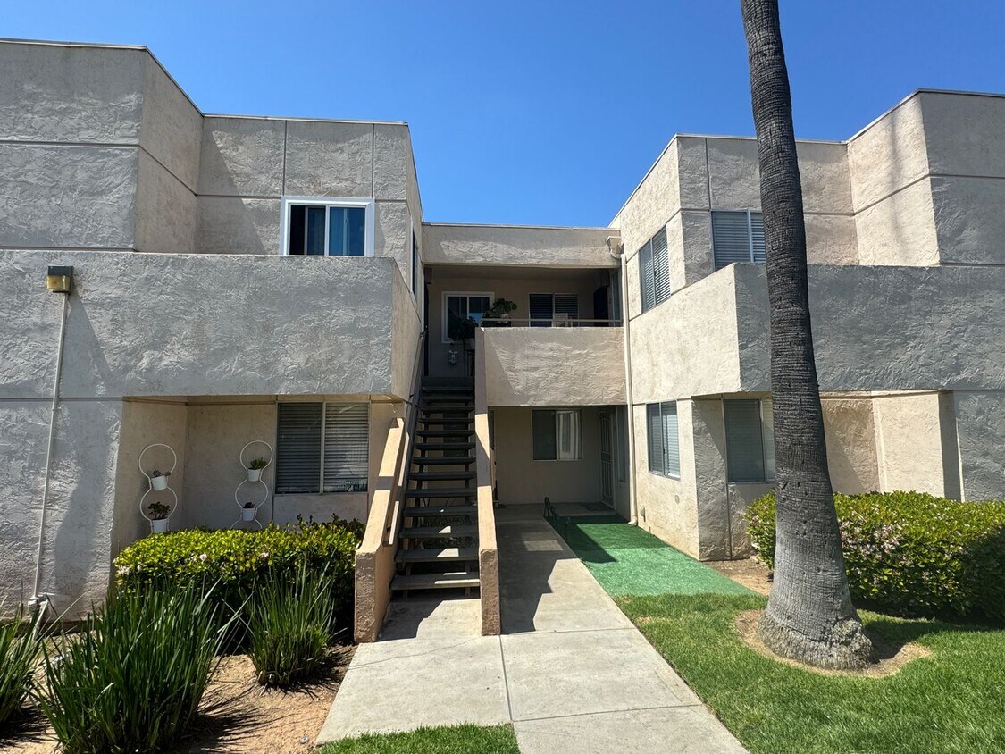 Primary Photo - 2 Bedroom 2nd Floor Unit