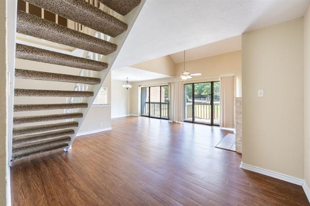 Building Photo - 1204 Signal Ridge Pl
