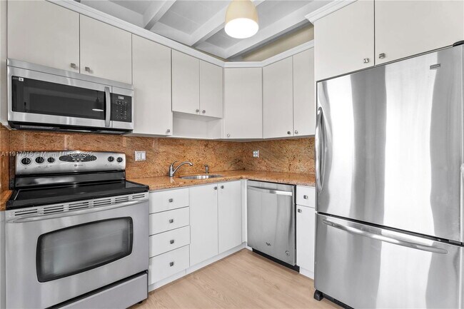 Foto del edificio - 5865 SW 48th St