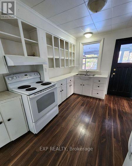 Photo du bâtiment - 648 Glengrove Ave