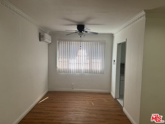 Foto del edificio - 1142 S Bedford St