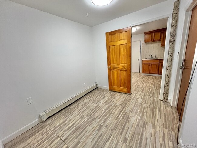 Building Photo - 51 Emmett Terrace