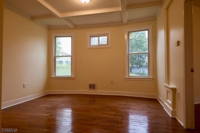 Foto del edificio - 484 S 16th St