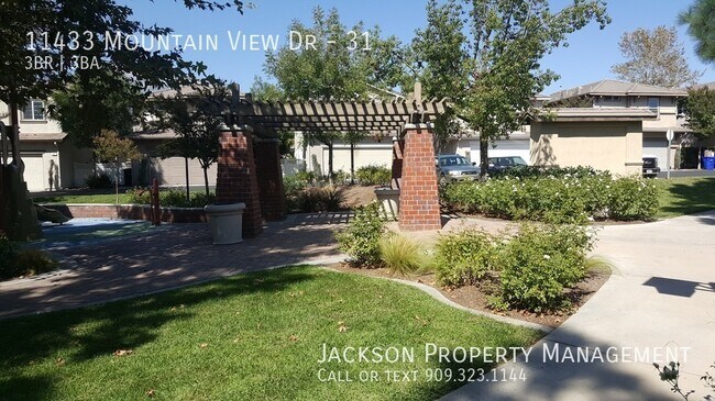 Building Photo - 11433 Mountain View Dr