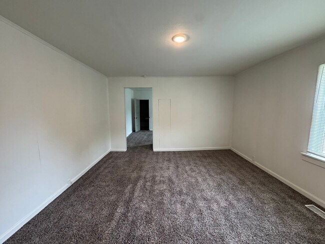 Foto del edificio - Studio Apartment includes washer / dryer