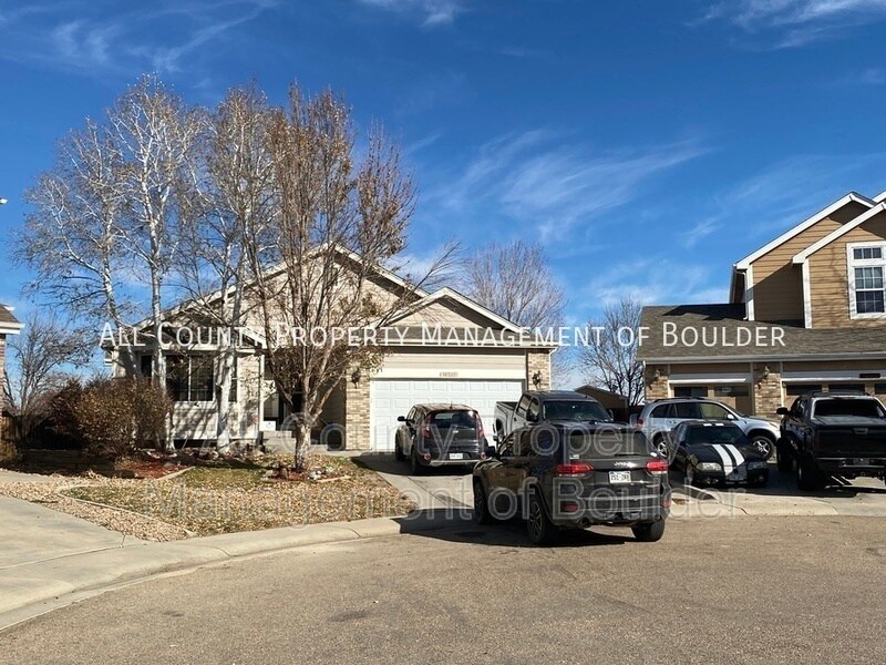 Foto principal - 10509 Taylor Ave