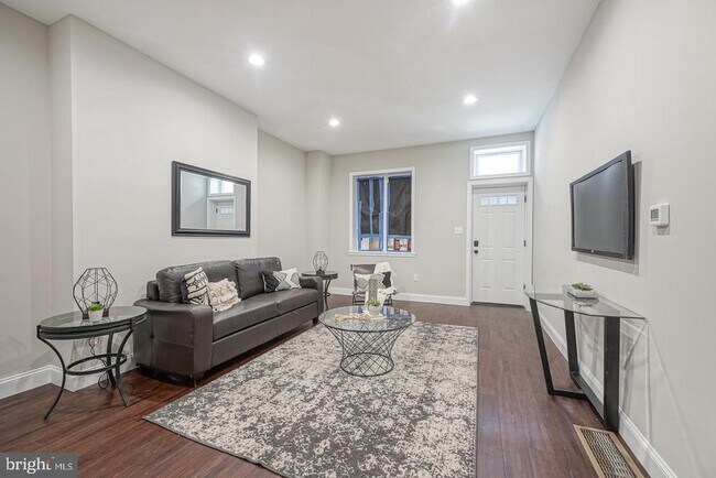 Foto del edificio - 2538 Turner St