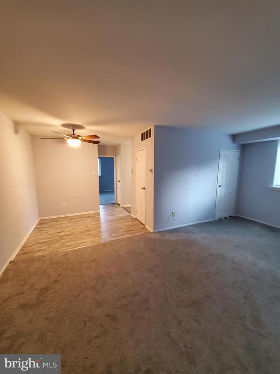Foto del edificio - 9921 Bustleton Ave